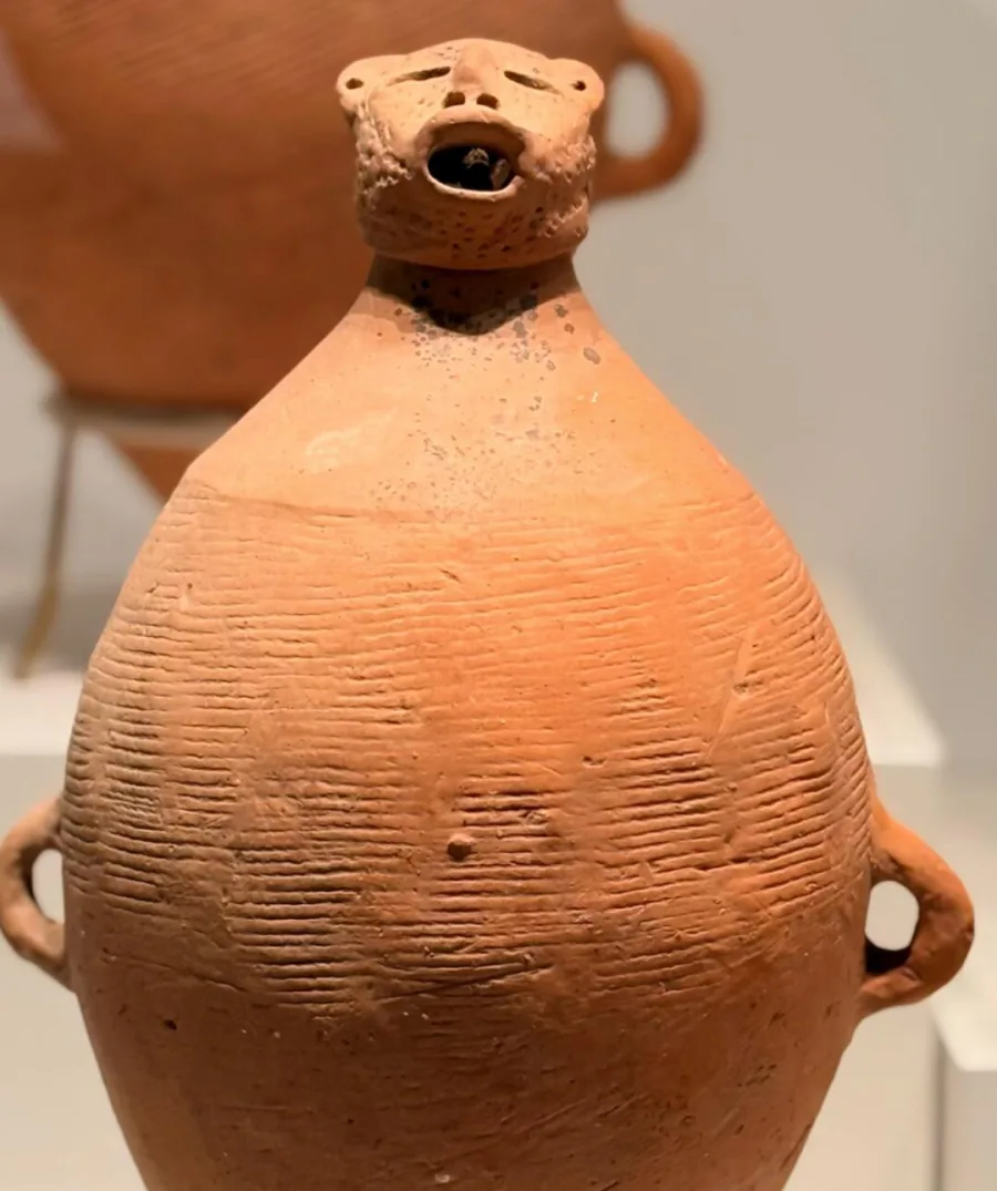 Animal-headed pottery vessel displayed at Shaanxi Archaeology Museum